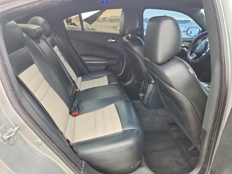 2012 Dodge Charger se