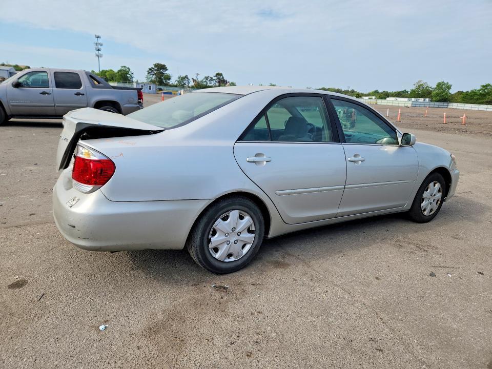2005 Toyt Camry
