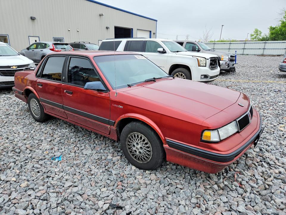 1990 Oldsmobile Cutlass Ciera International Series