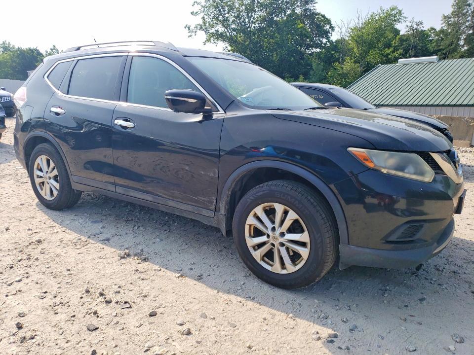 2015 Nissan Rogue sv