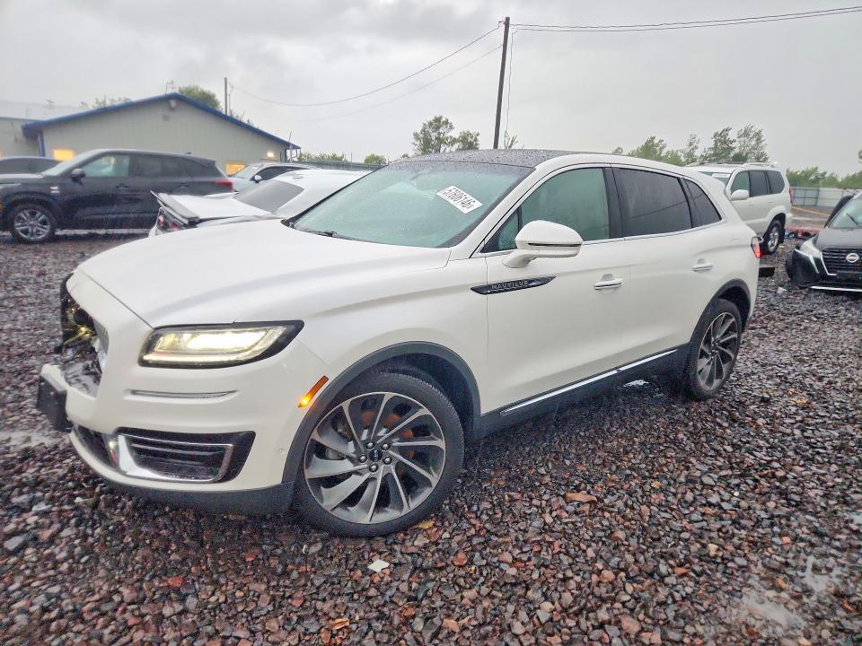 2019 Lincoln Nautilus Reserve