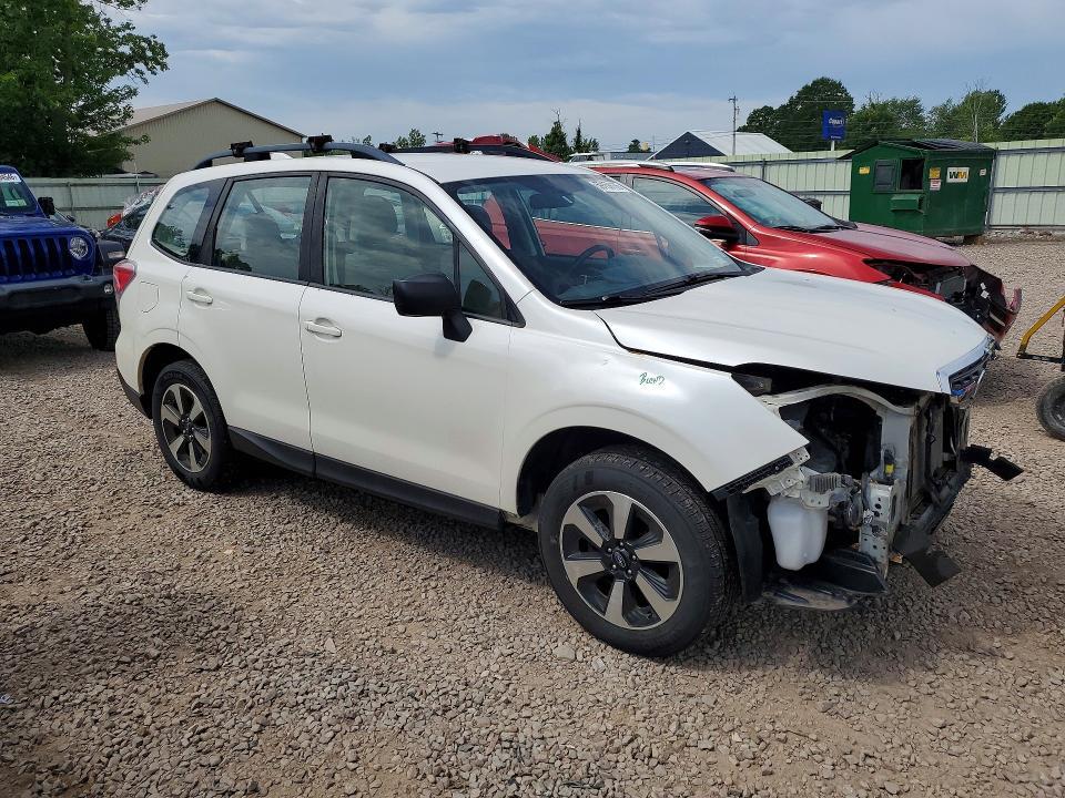 2017 Subaru Forester 2.5i