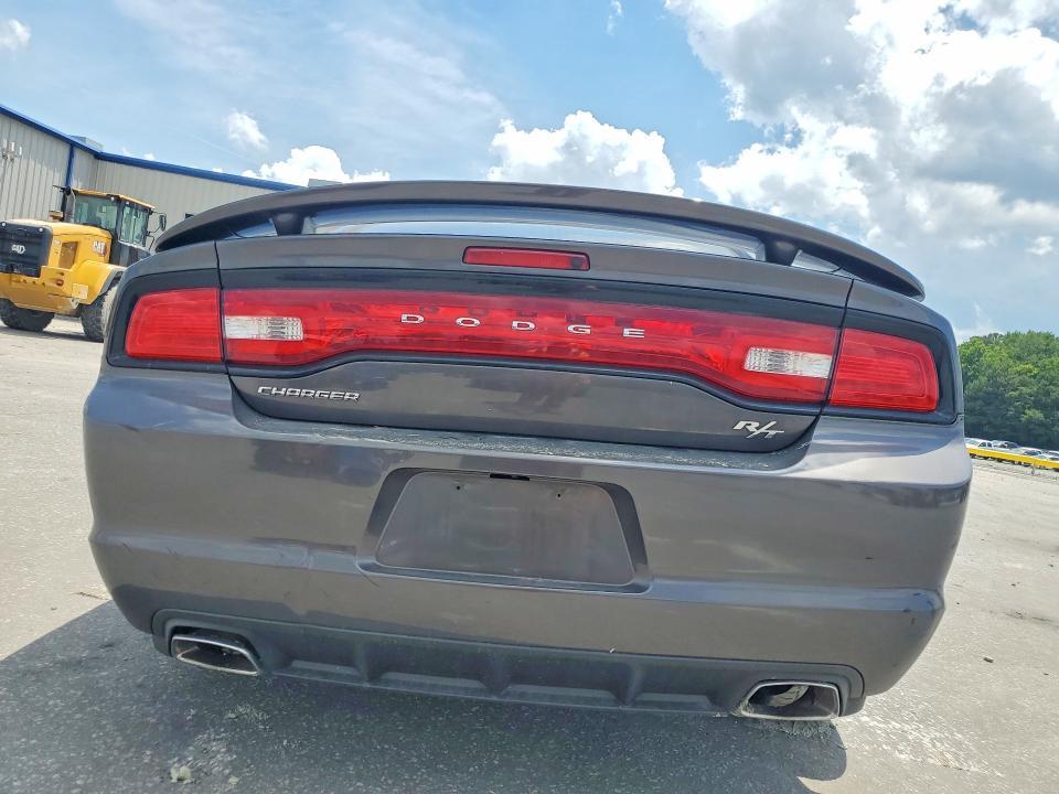2013 Dodge Charger r