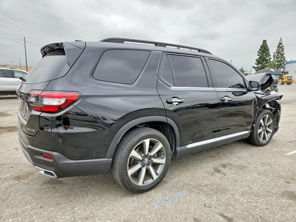 2025 Honda Pilot Elite