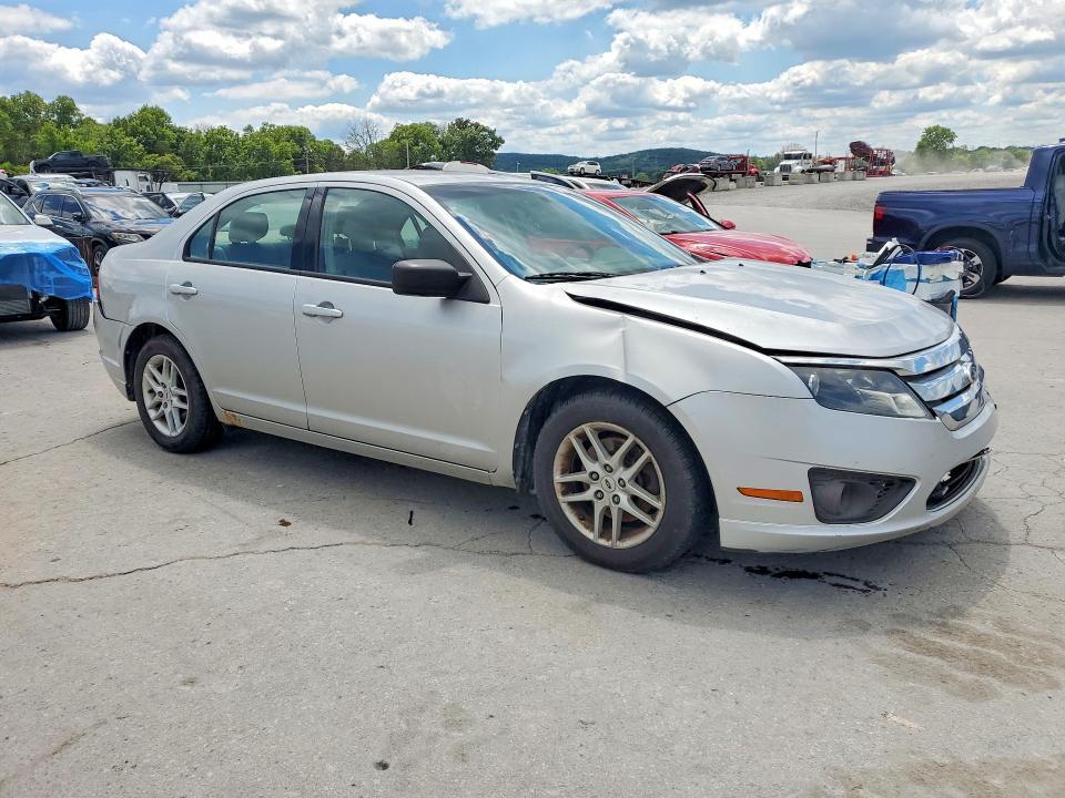 2011 Ford Fusion s