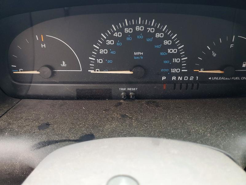 1999 Plymouth Voyager