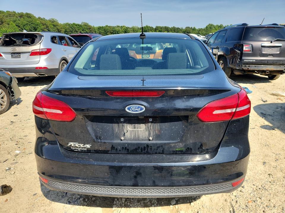 2017 Ford Focus s