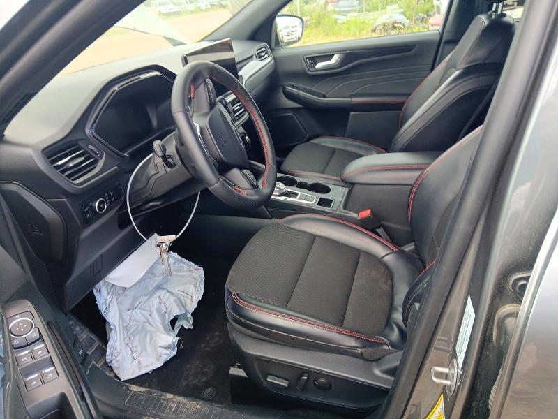 2025 Ford Escape ST Line Select