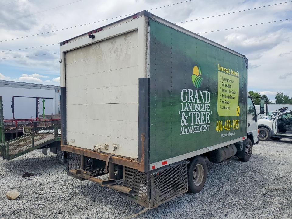 2004 Isuzu Npr Delivery Truck