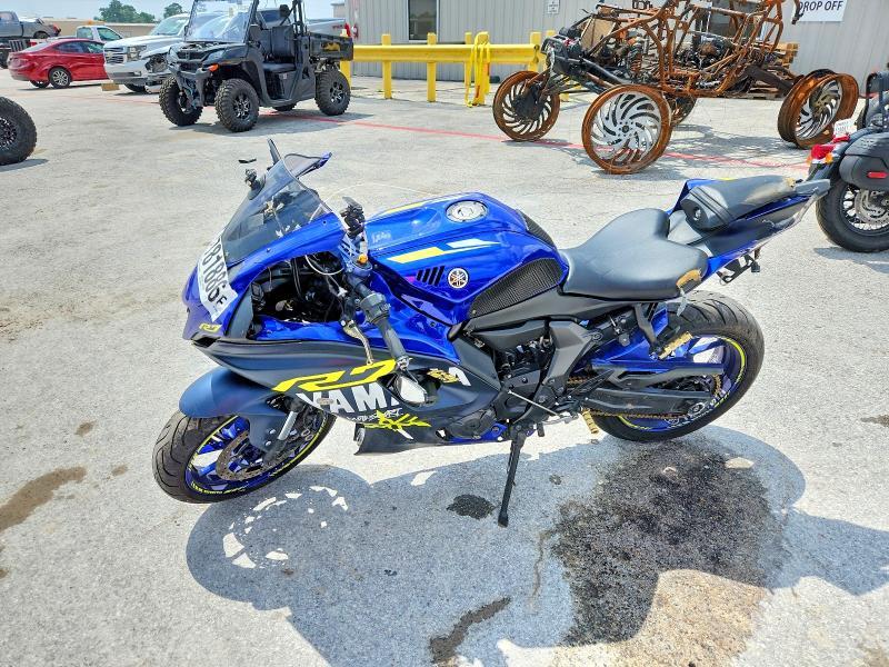 2022 Yamaha YZFR7