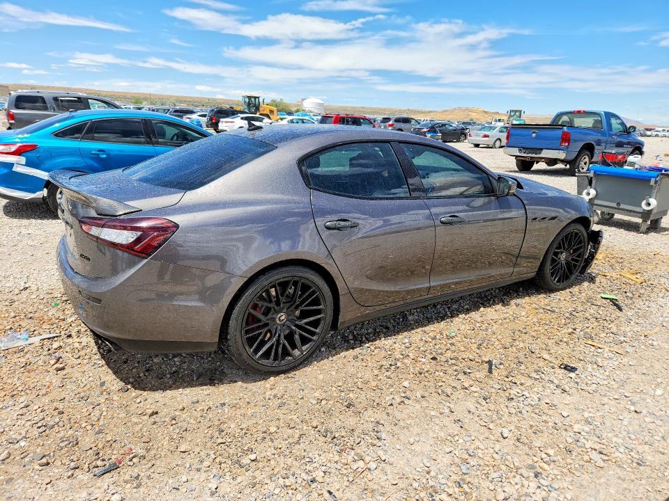 2017 Maserati Ghibli s