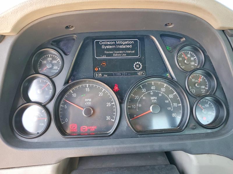 2018 Peterbilt 579 Semi Truck