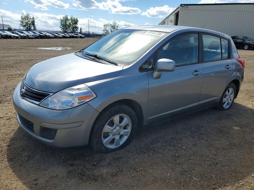 2011 Nissan Versa 1.8 s