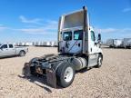 2016 Freightliner Cascadia 125 Semi Truck