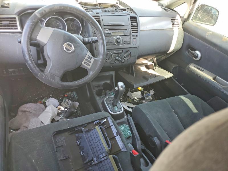 2011 Nissan Versa 1.8 s