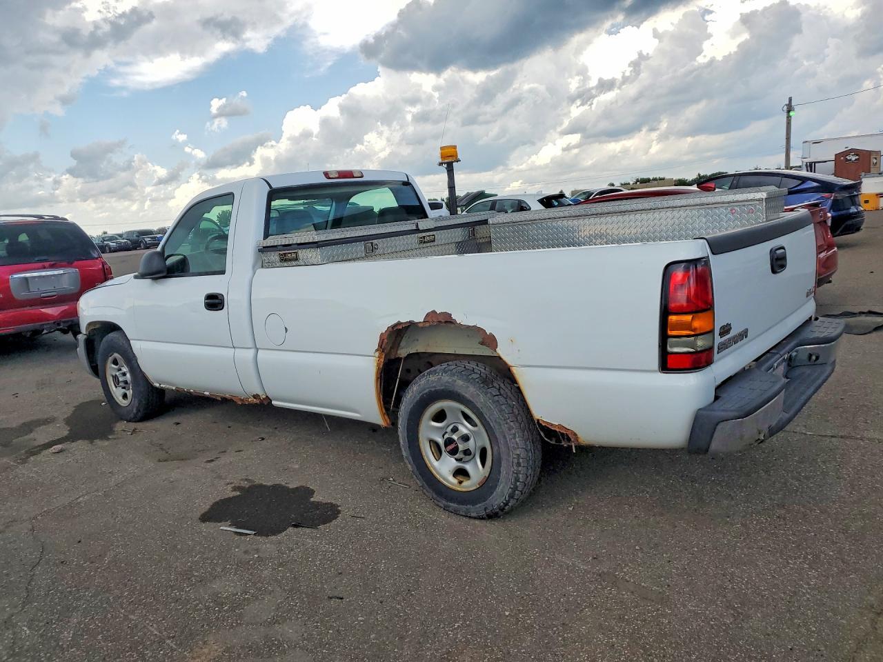 2004 GMC New Sierra C1500