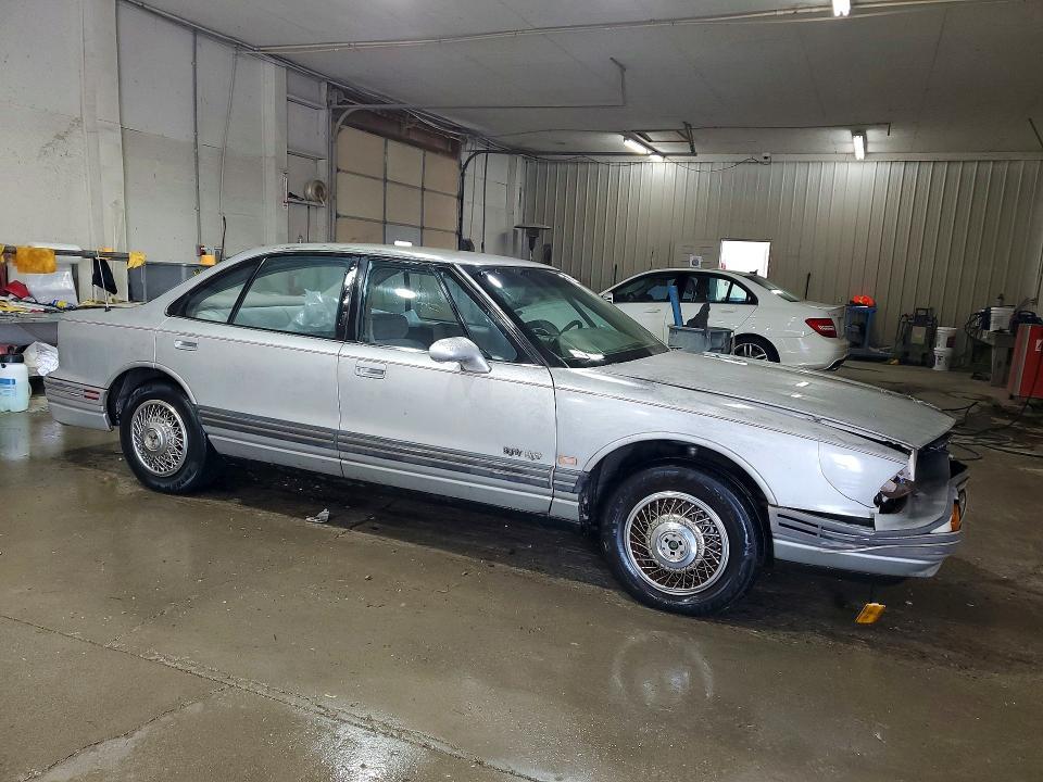 1992 Oldsmobile 88 Royale