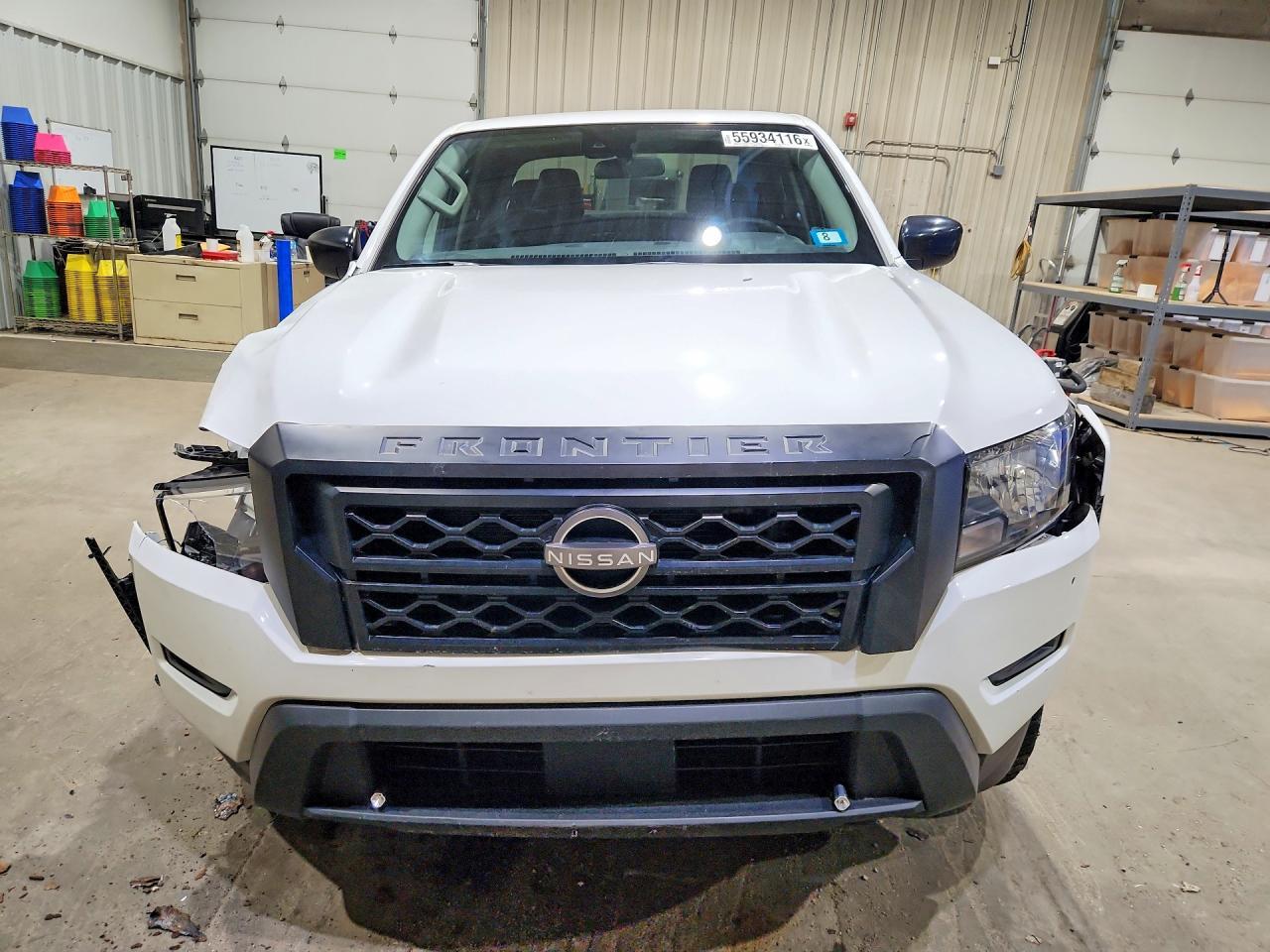 2022 Nissan Frontier S