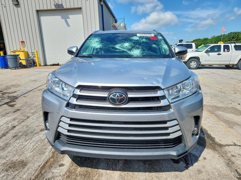 2018 Toyota Highlander xle