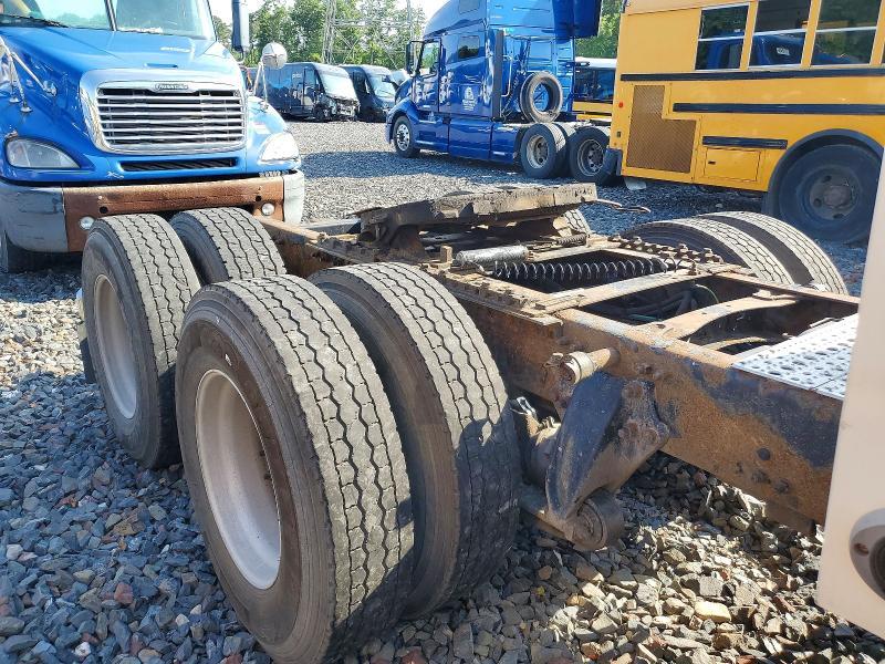 2007 Freightliner Conventional