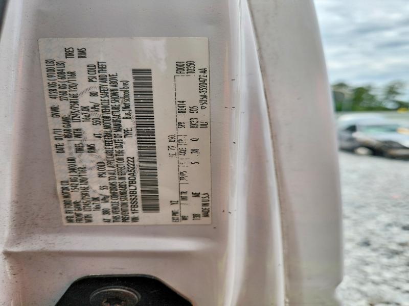2011 Ford Econoline E350 Super Duty Wagon