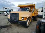 1999 Ford F800