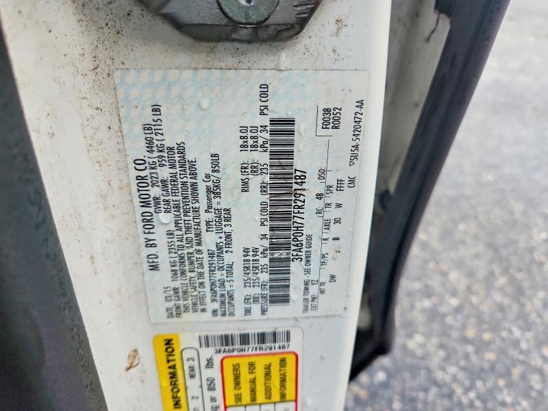 2015 Ford Fusion se