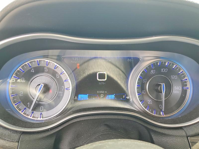 2017 Chrysler 300 Limited