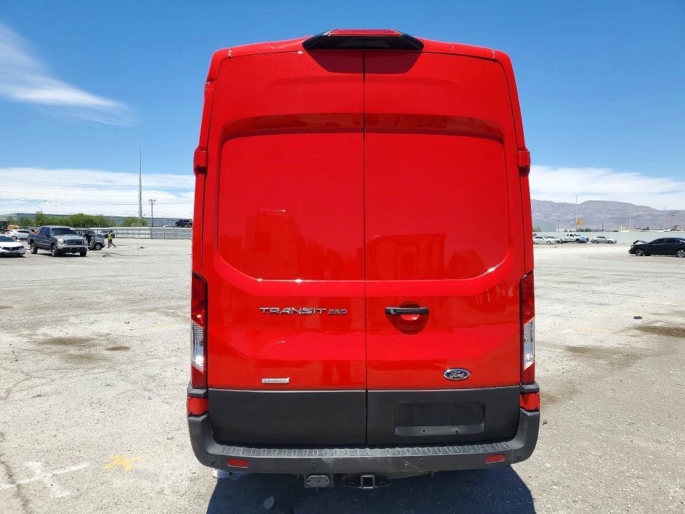 2023 Ford Transit T-250