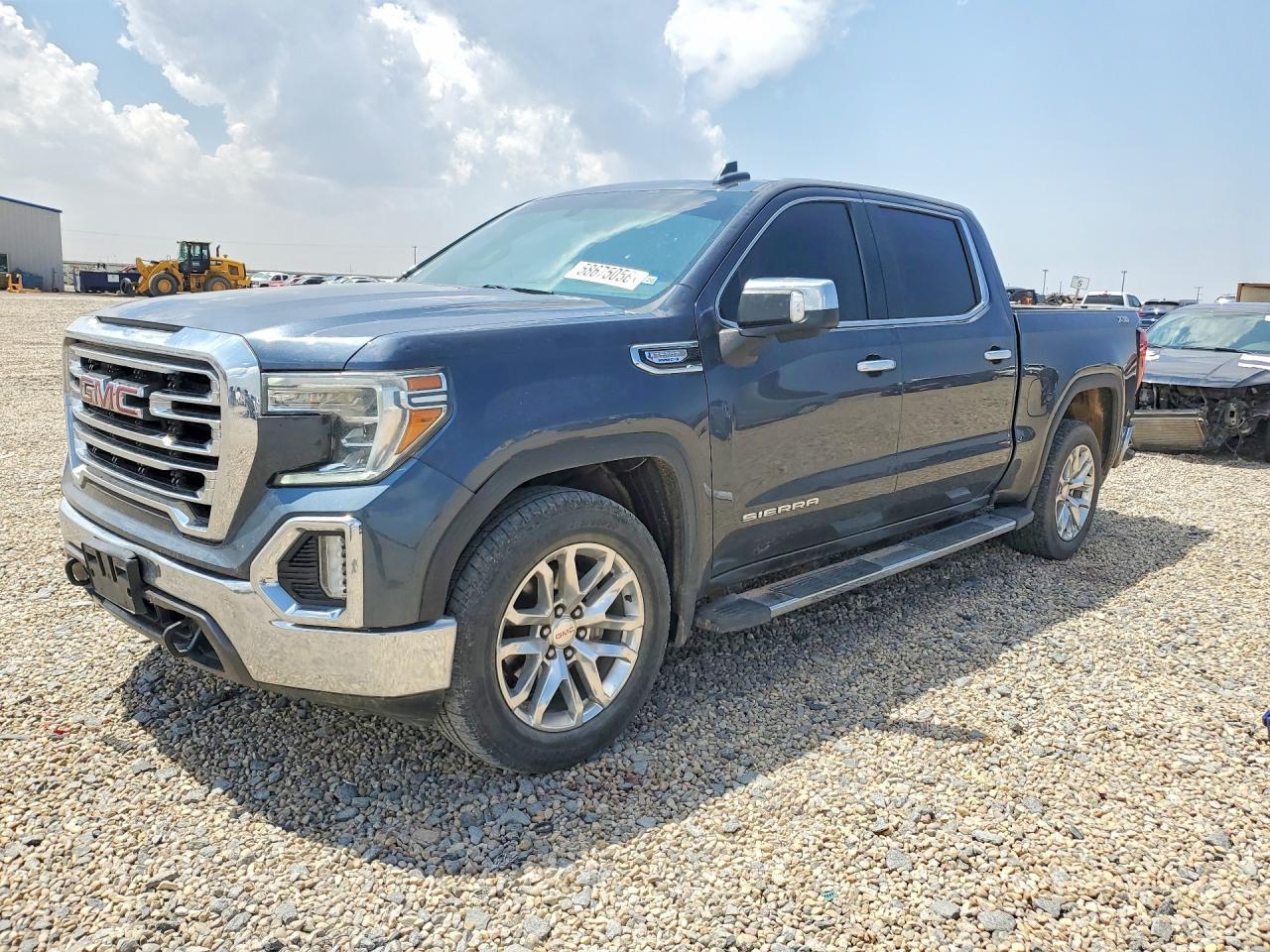 2021 GMC Sierra K1500 SLT