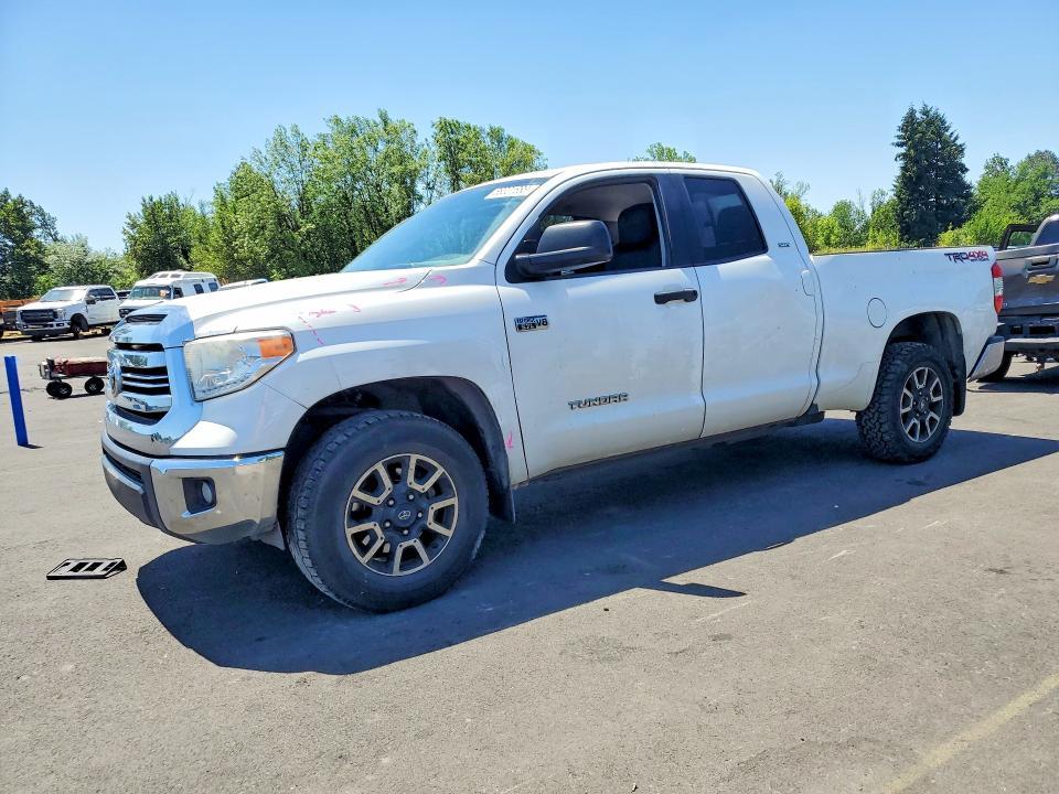 2017 Toyota Tundra SR5