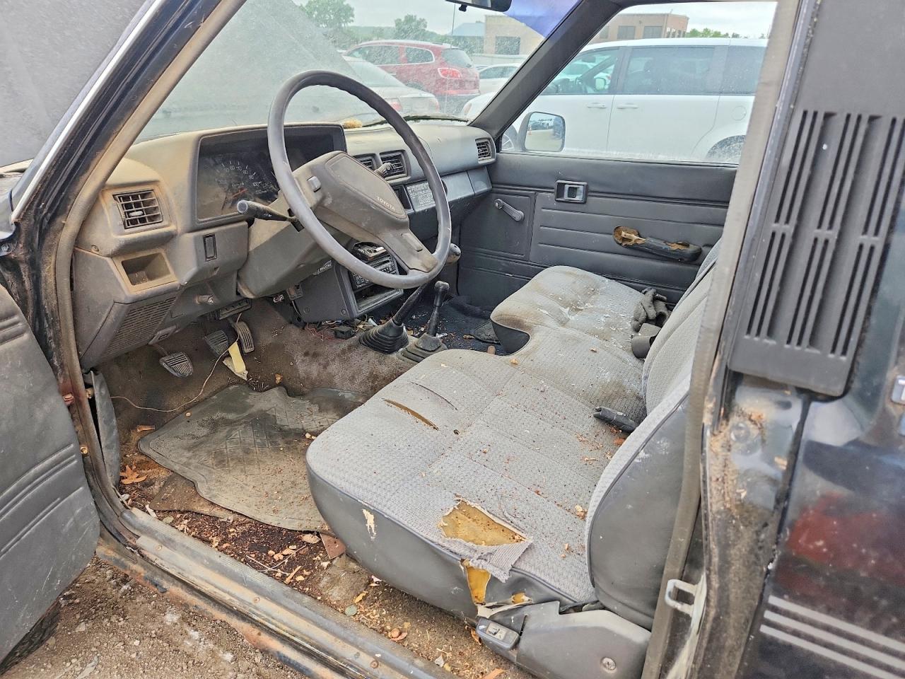 1988 Toyota Pickup Short BED VN63