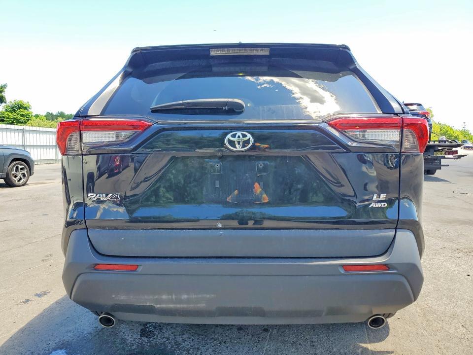 2022 Toyota Rav4 le