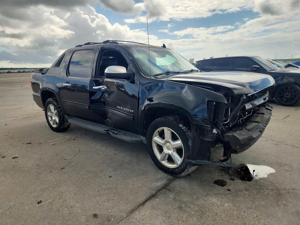 2011 Chevrolet Avalanche LT