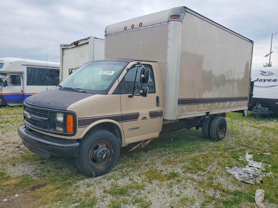 2001 Chevrolet Express BOX Truck