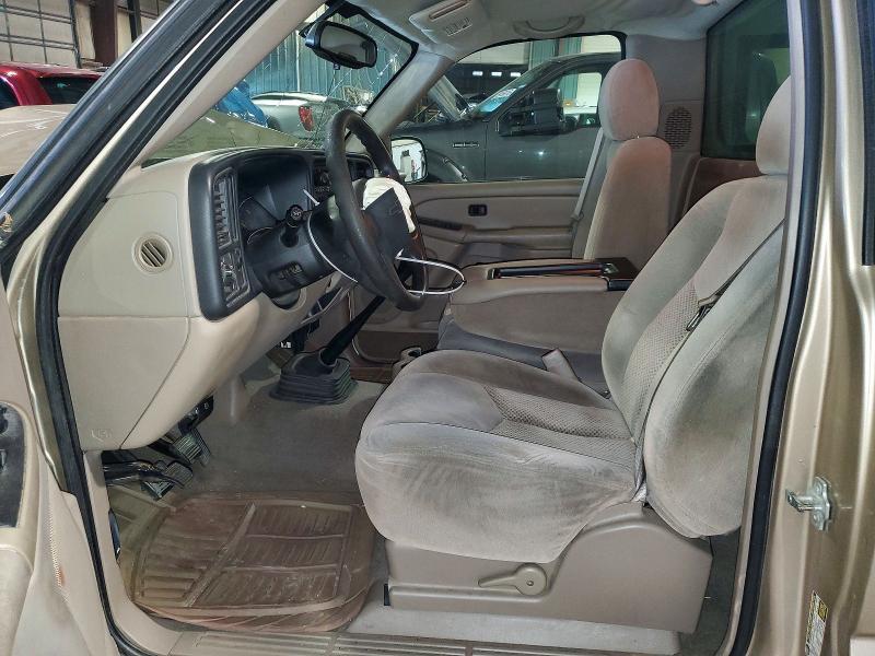 2004 Chevrolet Silverado C1500