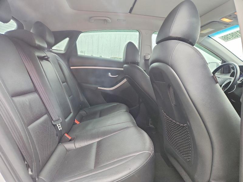 2016 Hyundai Elantra gt Base