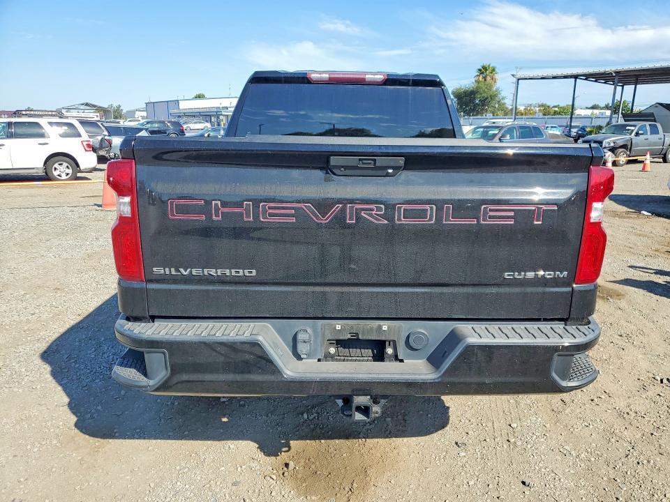 2021 Chevrolet Silverado C1500 Custom