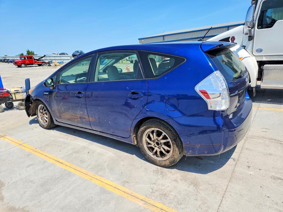 2014 Toyota Prius v two