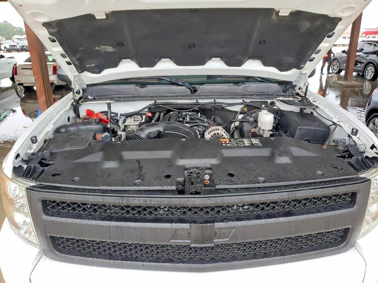 2011 Chevrolet Silverado C1500 LS