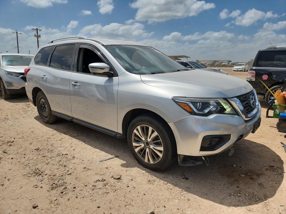 2018 Nissan Pathfinder sl