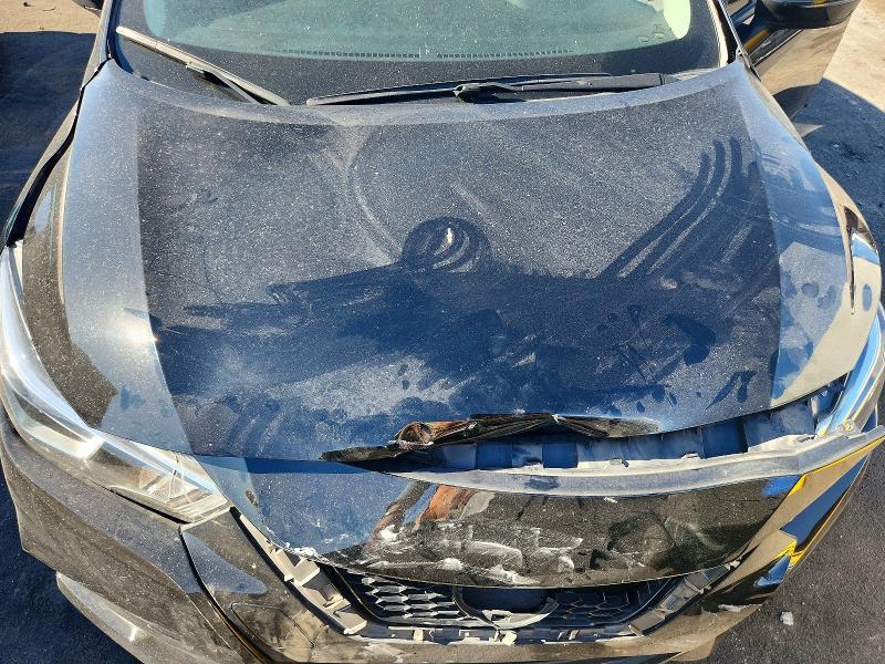 2021 Nissan Versa 4D