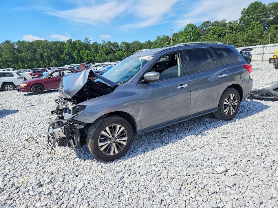 2019 Nissan Pathfinder s