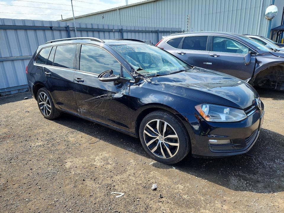 2017 Volkswagen Golf Sportwagen s