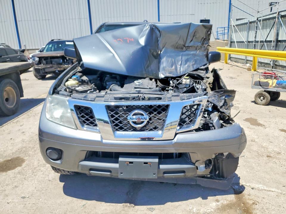 2016 Nissan Frontier sv V6