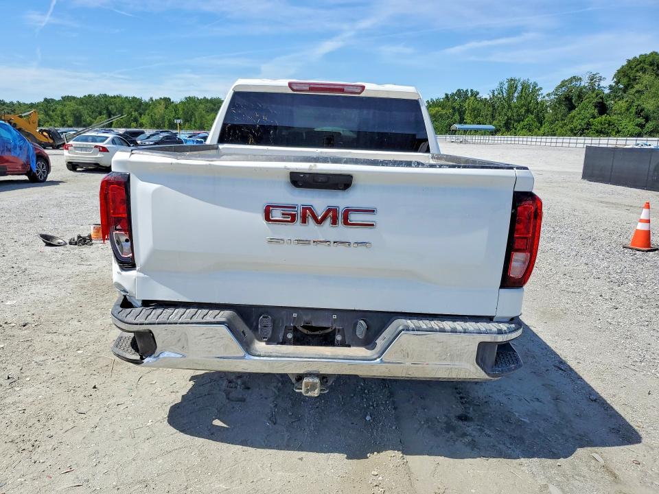 2024 GMC Sierra C1500