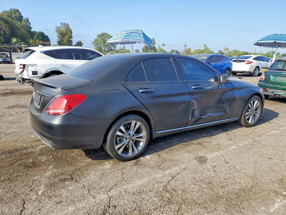 2016 Mercedes-Benz C300