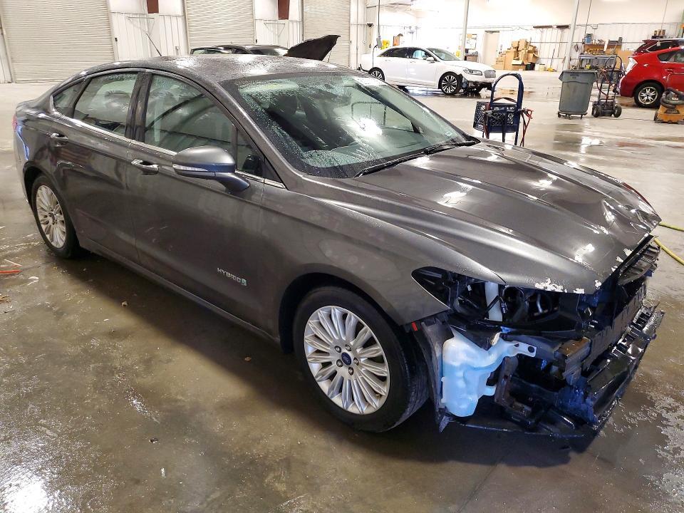 2015 Ford Fusion se Hybrid