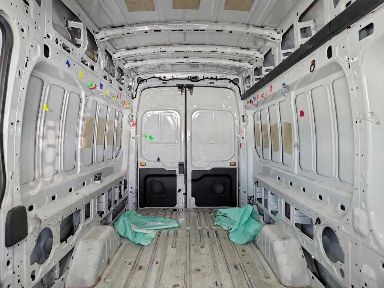 2023 Ford Transit Cargo