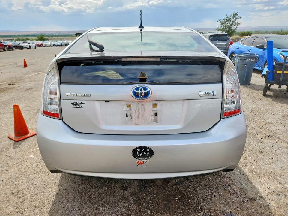 2013 Toyota Prius Plug-in Hybrid Base